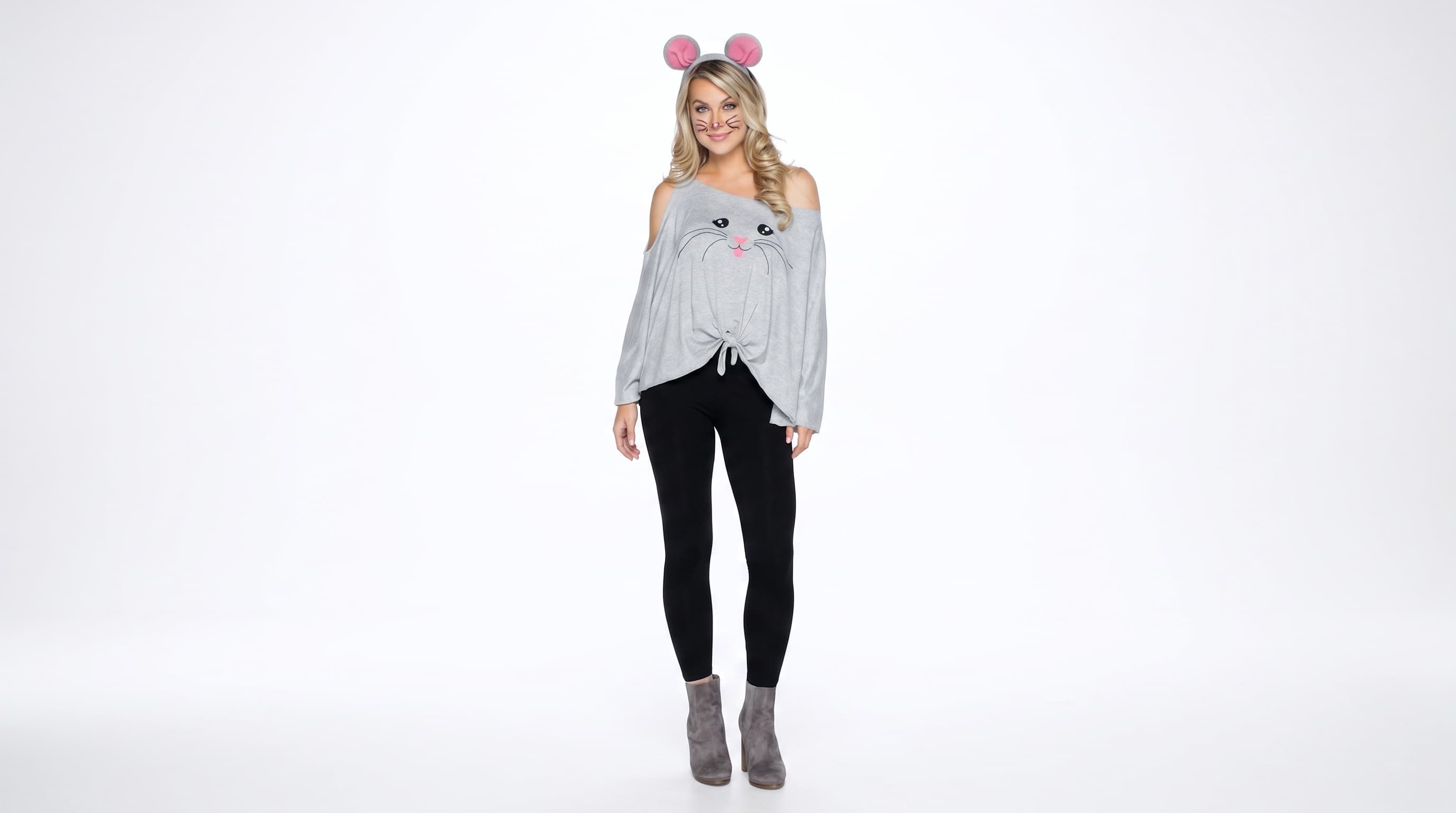 Gray mouse-inspired character separate shown as a complete outfit